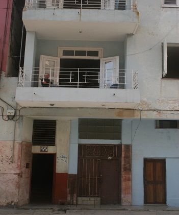 'Frente del edificio' Casas particulares are an alternative to hotels in Cuba. Check our website cubaparticular.com often for new casas.
